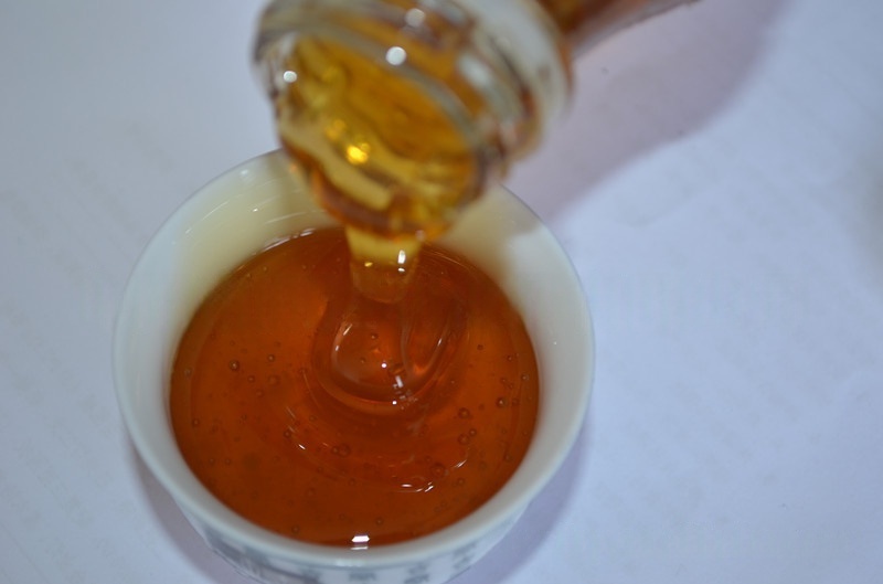 批发纯荆花蜂蜜 洋槐蜂蜜 椴树蜂蜜 蜂王浆蜂花粉蜂产品系列