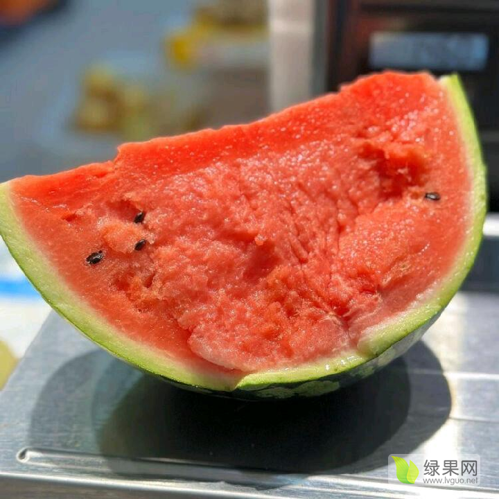 开封通许美都西瓜代办电话（河南开封西瓜上市时间）