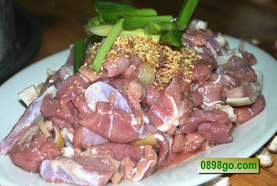 求购海南带皮小黄牛