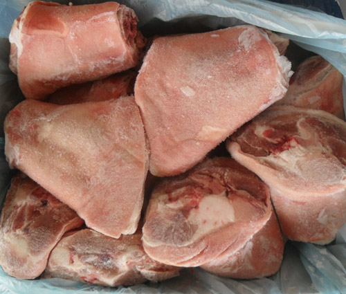 供应猪肘子、猪耳朵