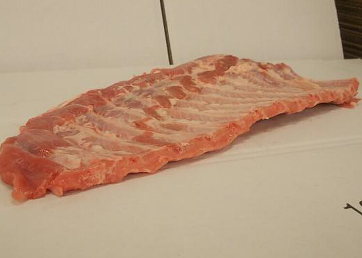 求购美国717猪尾骨，猪蹄