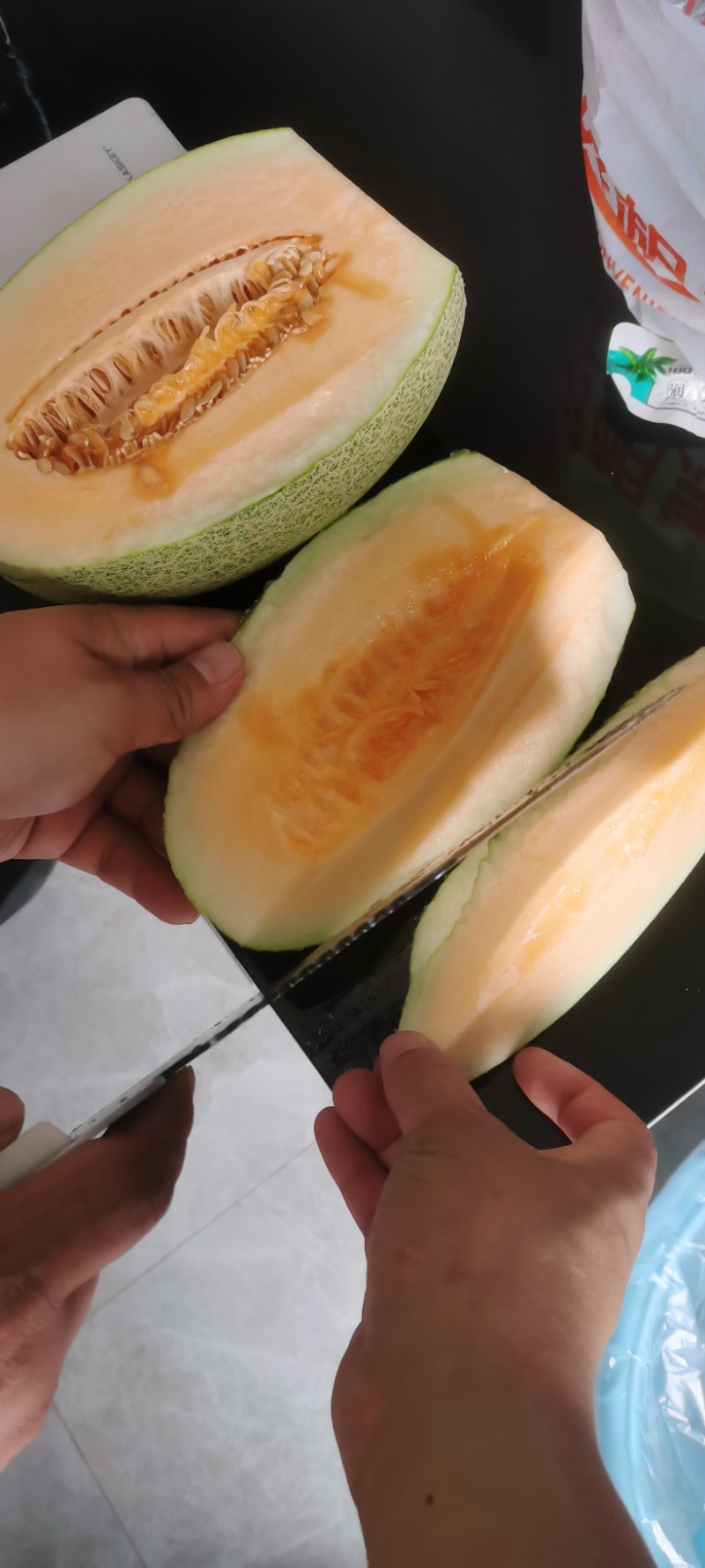 海南晓蜜25哈密瓜