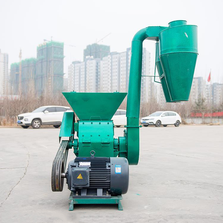 三相电养殖用饲料粉碎机 柴油机带动花生秧打糠机 自动进料粉草机